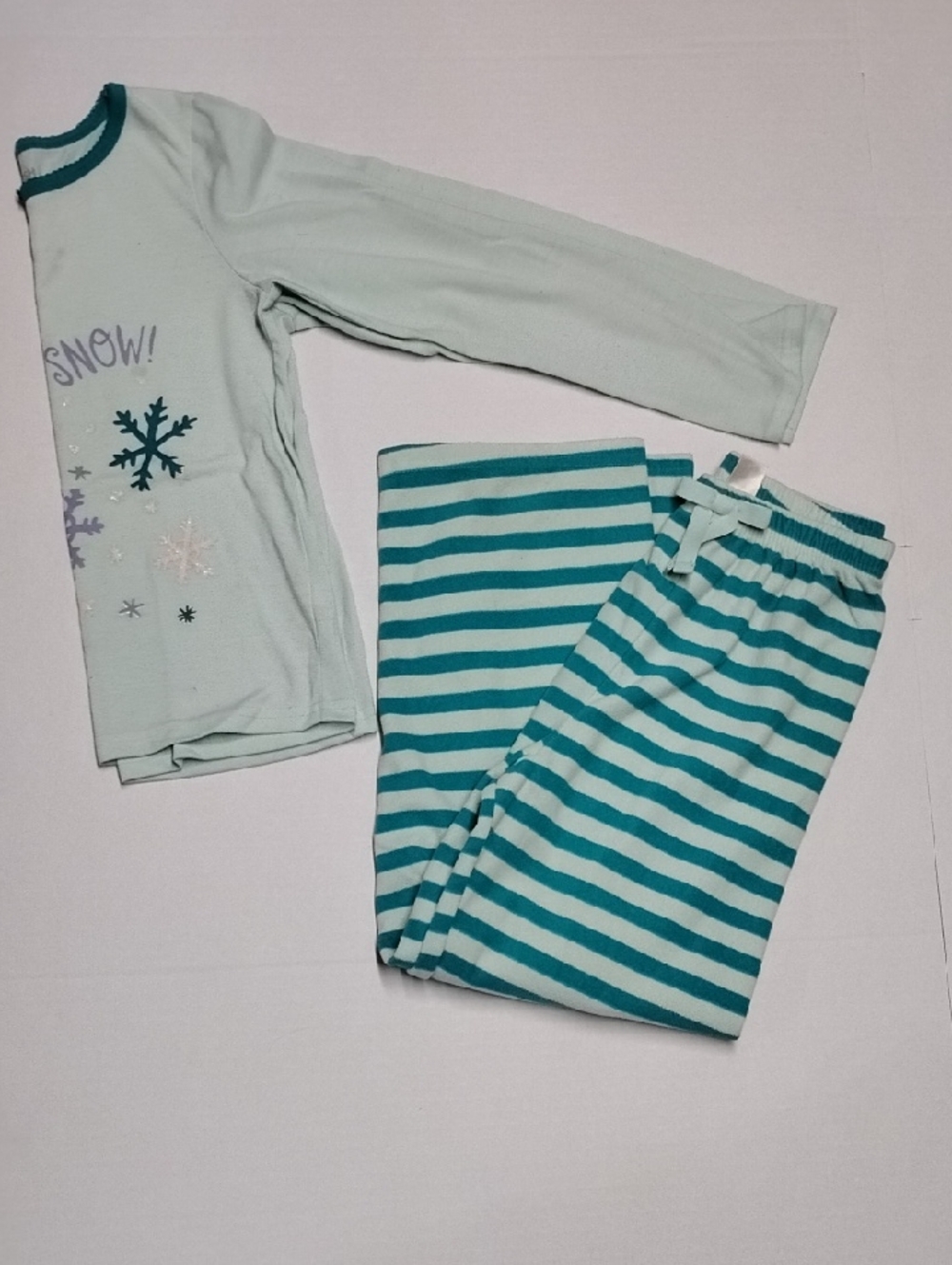 OshKosh B'gosh Teal and Light Aqua Snowflake Pajama Set Fleece Pants Size 8